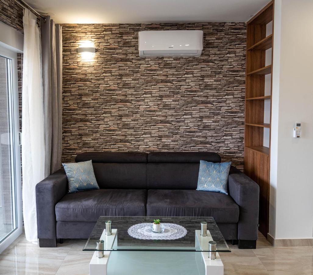 Apartmani Dalmacija 德拉格 外观 照片