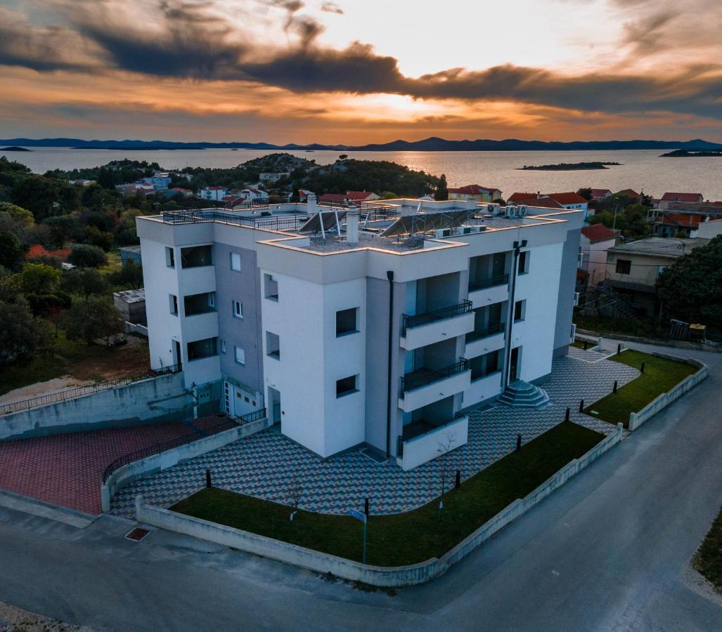 Apartmani Dalmacija 德拉格 外观 照片