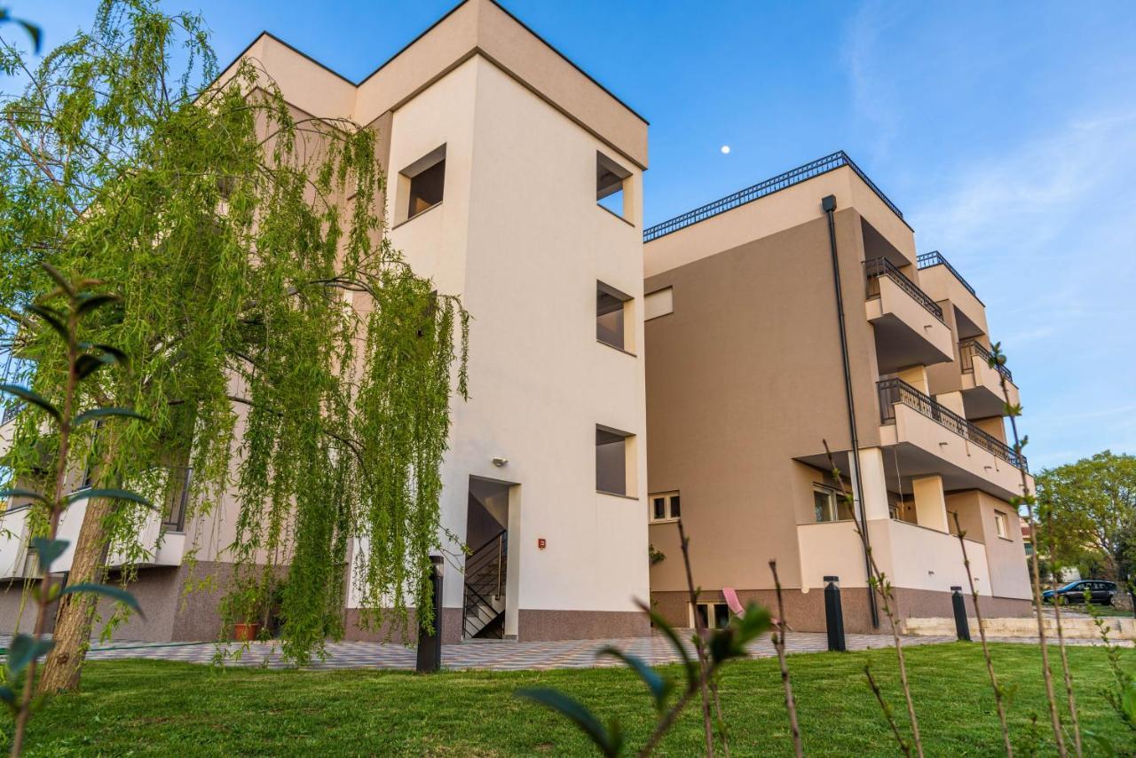 Apartmani Dalmacija 德拉格 外观 照片