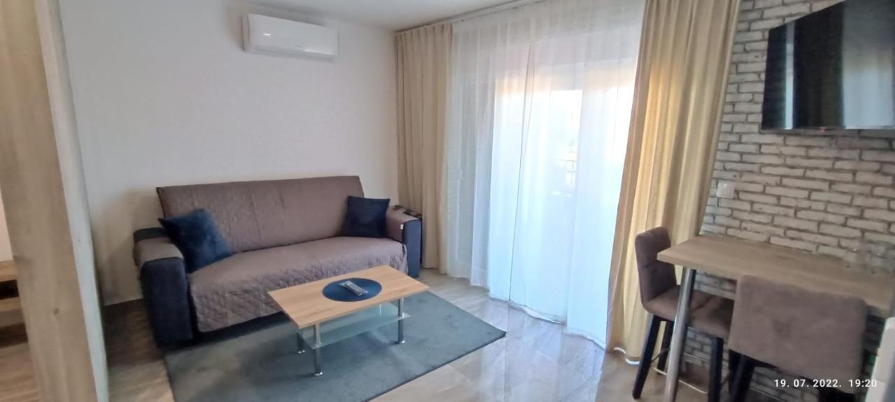 Apartmani Dalmacija 德拉格 外观 照片