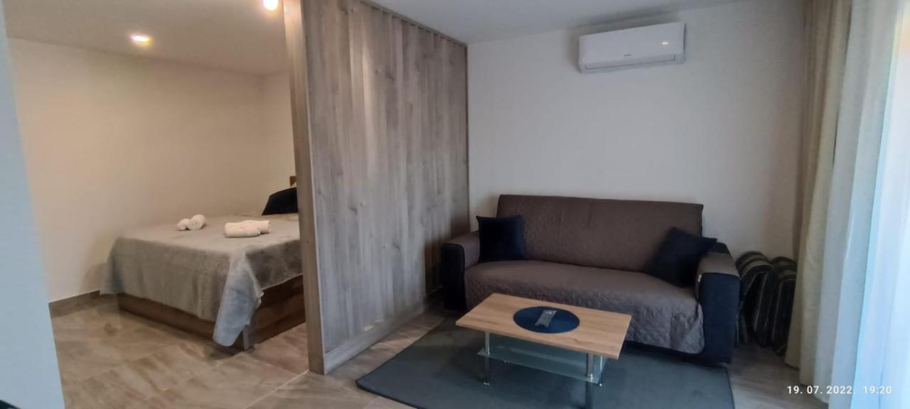 Apartmani Dalmacija 德拉格 外观 照片